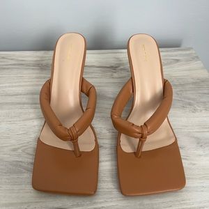 Pretty Little Thing Heels Size 7
